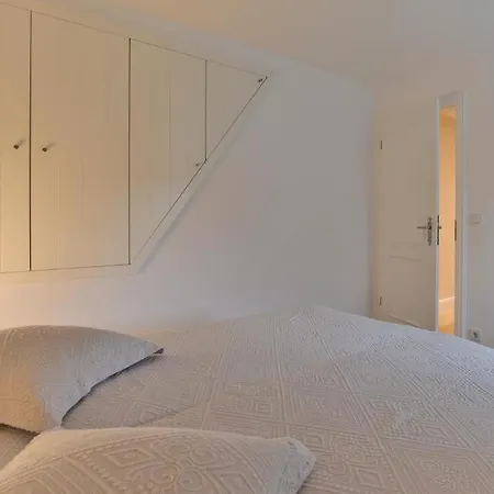 Reethus Reet Hus-keitum